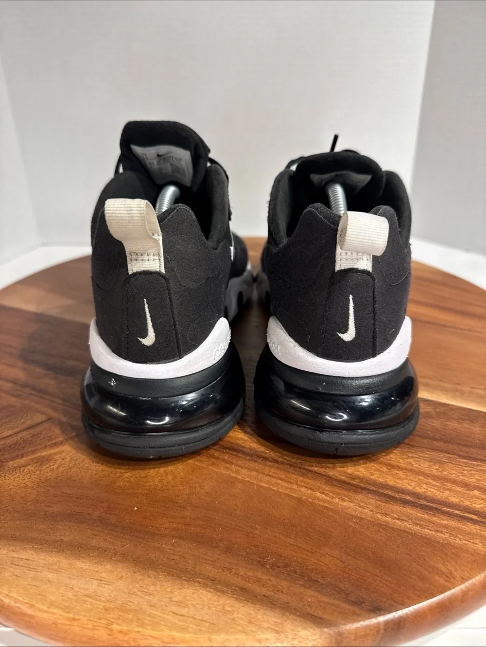 Nike Air Max 270 React Black White Women’s Size 7.5